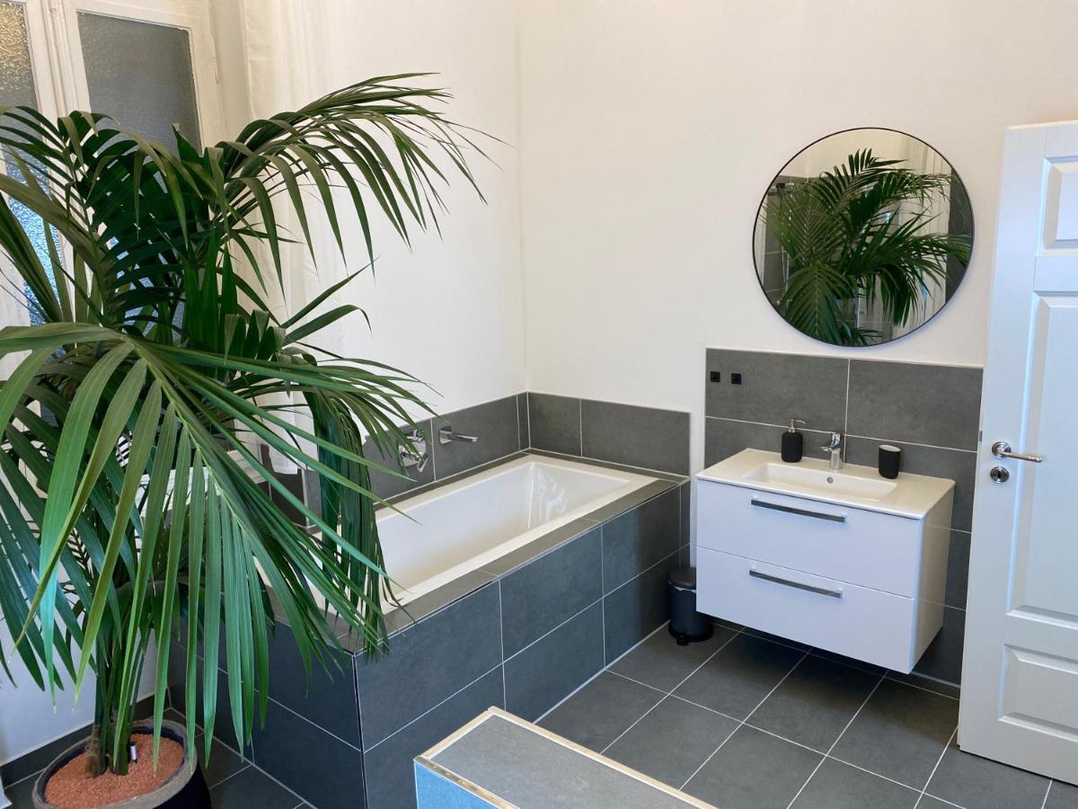 Direct Moselle View 200m² 4 Sz 10pers Terrace Apartment